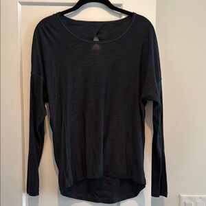lululemon athletica Green Long Sleeve Relaxed T-Shirt